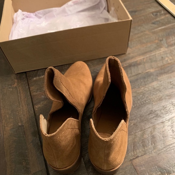 Suede booties - Picture 3 of 5